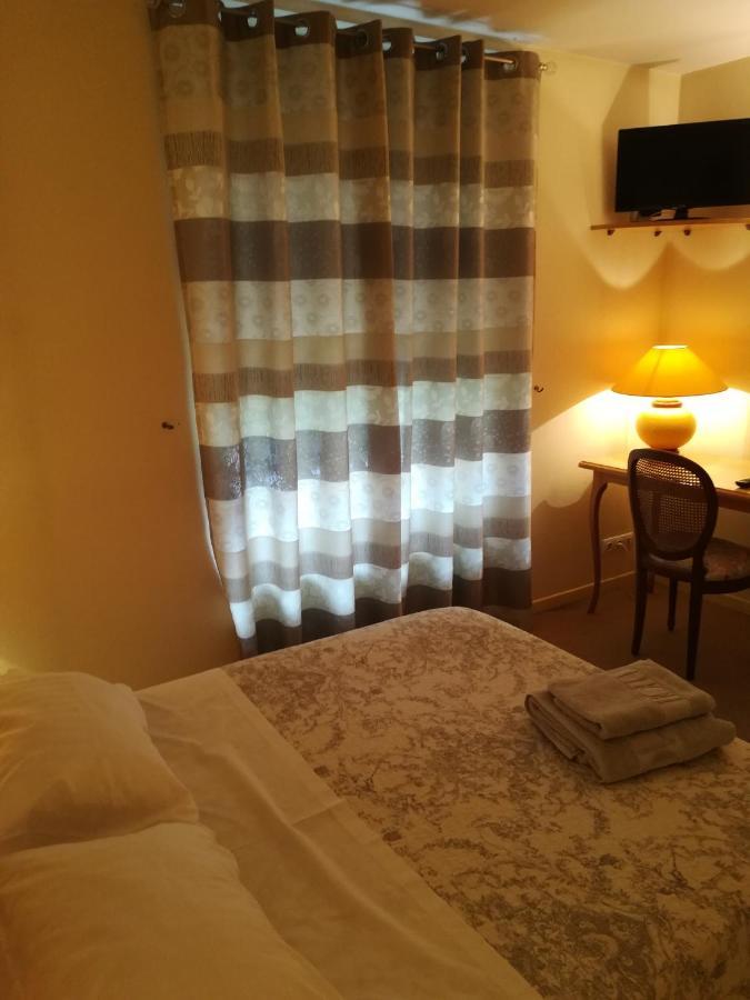 Hotel De La Place Liffol-le-Grand Dış mekan fotoğraf